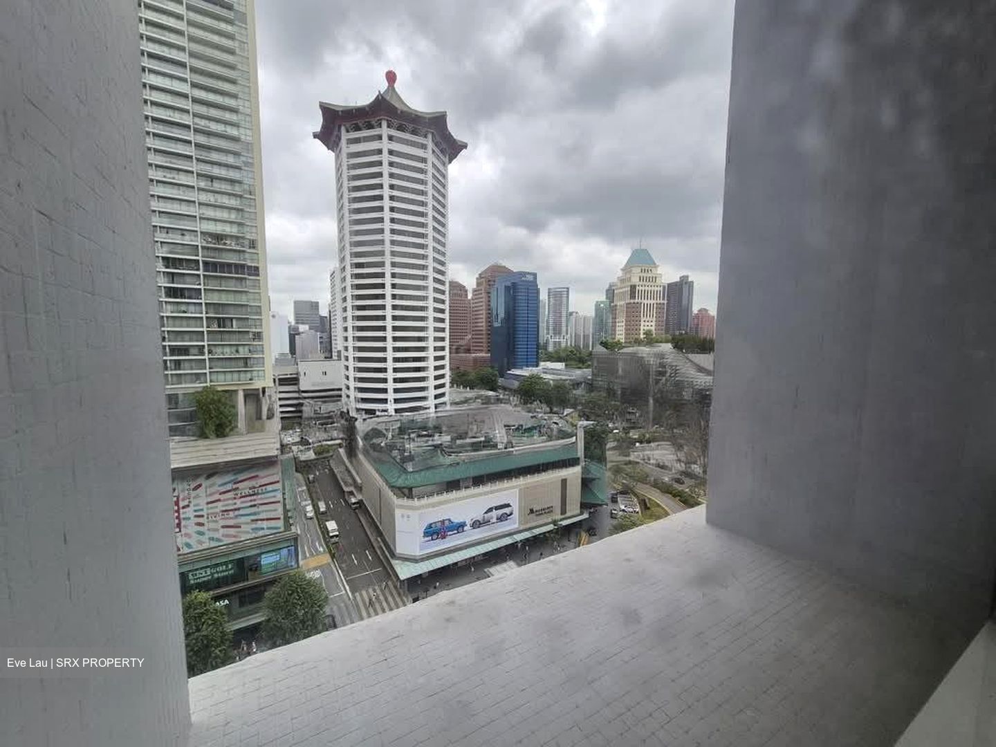 Shaw Centre (D9), Office #584849131